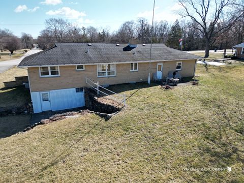 Tiny photo for 40798 N Forest View Road, Wadsworth, IL 60083 (MLS # 12591338)