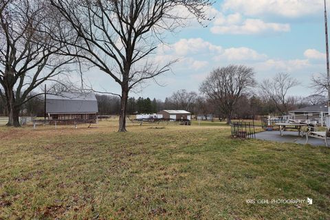 Tiny photo for 40798 N Forest View Road, Wadsworth, IL 60083 (MLS # 12591338)
