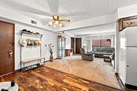 Tiny photo for 5746 106th Street #1D, Chicago Ridge, IL 60415 (MLS # 12741867)