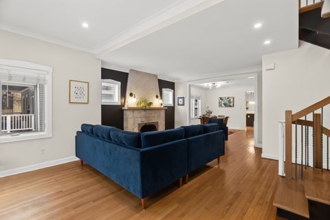 Tiny photo for 120 S Stone Avenue, La Grange, IL 60525 (MLS # 12555875)