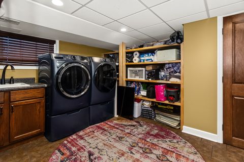 Tiny photo for 120 S Stone Avenue, La Grange, IL 60525 (MLS # 12555875)