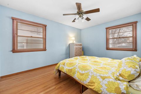 Tiny photo for 140 N Main Street, Lombard, IL 60148 (MLS # 12587590)