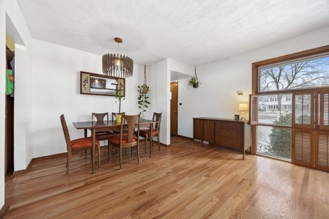 Tiny photo for 140 N Main Street, Lombard, IL 60148 (MLS # 12587590)