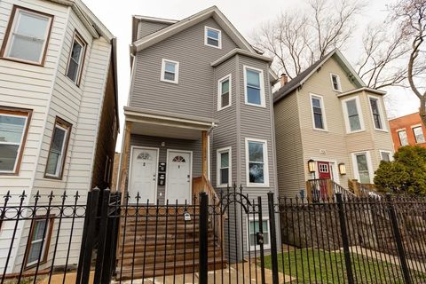 1922 N Rockwell Street 1 Chicago IL 60647