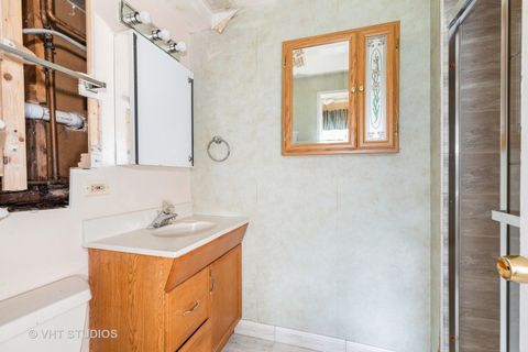 Tiny photo for 305 Jackson Street, Park Forest, IL 60466 (MLS # 12495107)