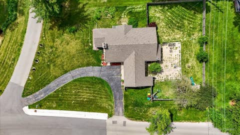 Tiny photo for 1501 Sugar Valley Lane, Joliet, IL 60433 (MLS # 12641858)