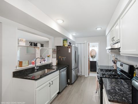 Tiny photo for 19536 115th Avenue #B, Mokena, IL 60448 (MLS # 12684820)