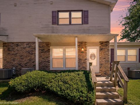 Tiny photo for 19536 115th Avenue #B, Mokena, IL 60448 (MLS # 12684820)