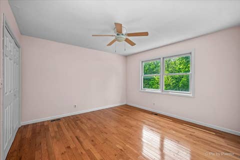 Tiny photo for 2711 Old Oak Drive, McHenry, IL 60050 (MLS # 12718677)