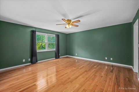 Tiny photo for 2711 Old Oak Drive, McHenry, IL 60050 (MLS # 12718677)