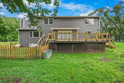 Tiny photo for 2711 Old Oak Drive, McHenry, IL 60050 (MLS # 12718677)