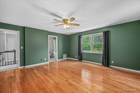Tiny photo for 2711 Old Oak Drive, McHenry, IL 60050 (MLS # 12718677)