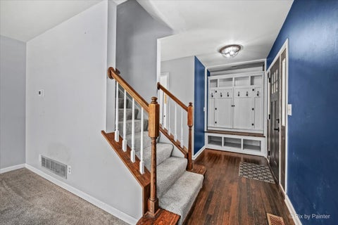Tiny photo for 2711 Old Oak Drive, McHenry, IL 60050 (MLS # 12718677)