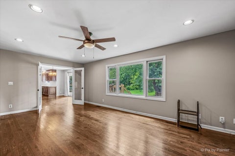 Tiny photo for 2711 Old Oak Drive, McHenry, IL 60050 (MLS # 12718677)
