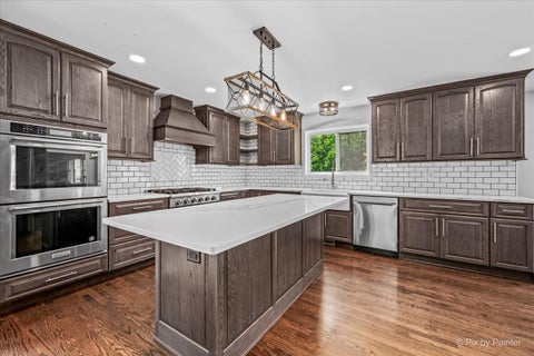 Tiny photo for 2711 Old Oak Drive, McHenry, IL 60050 (MLS # 12718677)