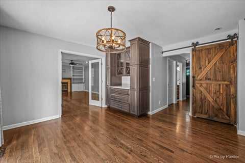 Tiny photo for 2711 Old Oak Drive, McHenry, IL 60050 (MLS # 12718677)