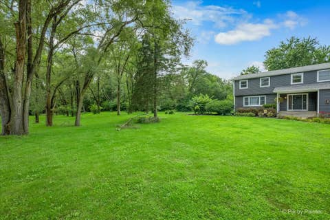 Tiny photo for 2711 Old Oak Drive, McHenry, IL 60050 (MLS # 12718677)