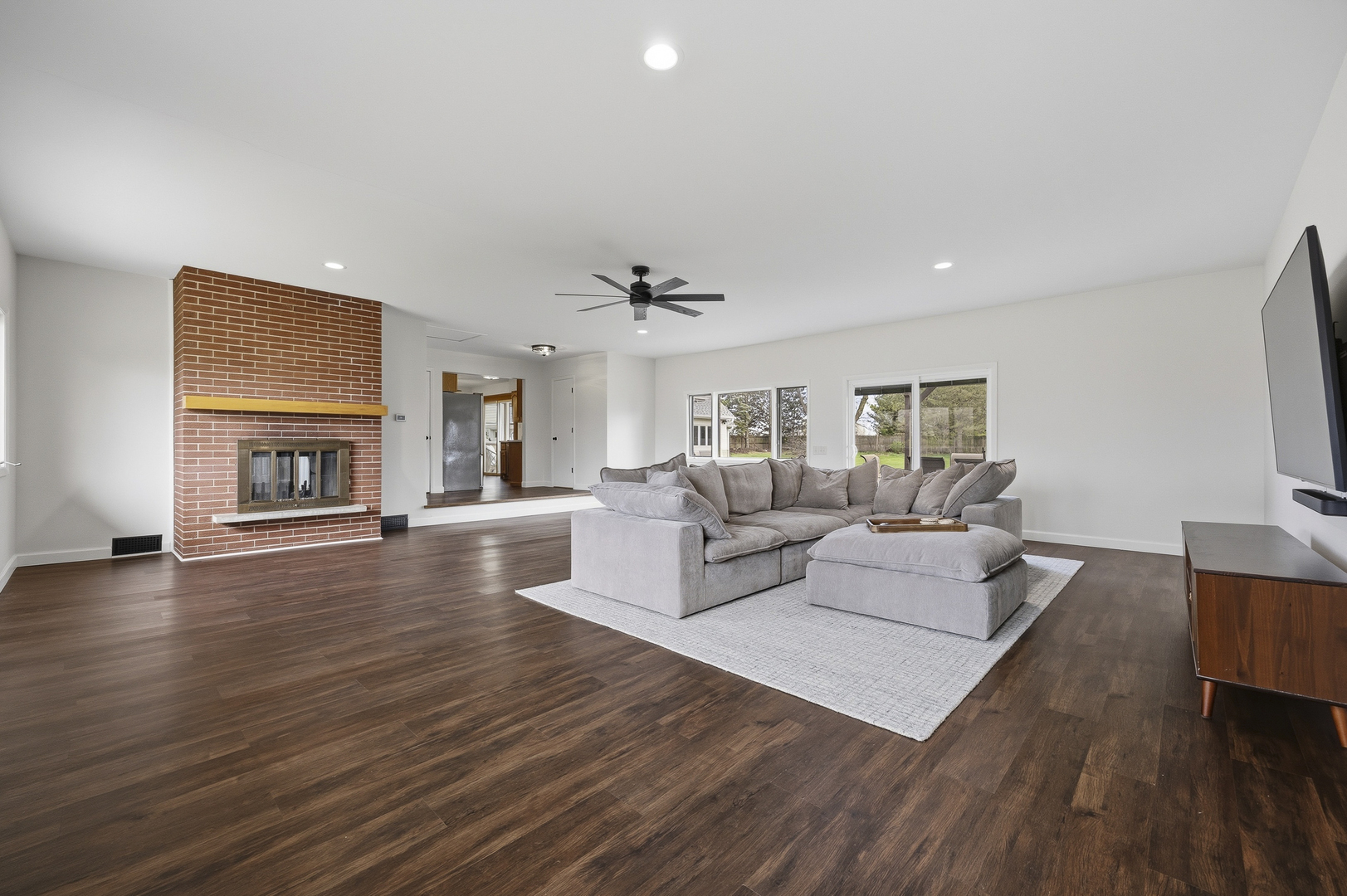 1818 Brickville Road