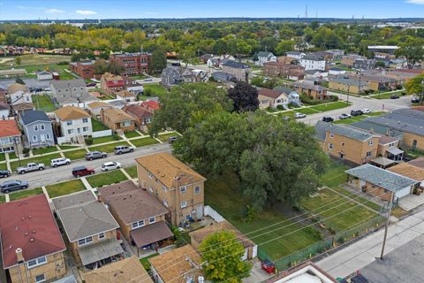 Tiny photo for 7524 W 63rd Place, Summit, IL 60501 (MLS # 12498155)