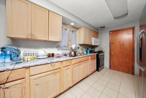 Tiny photo for 7524 W 63rd Place, Summit, IL 60501 (MLS # 12498155)
