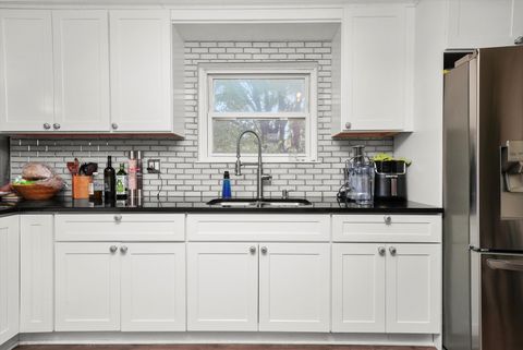 Tiny photo for 7524 W 63rd Place, Summit, IL 60501 (MLS # 12498155)