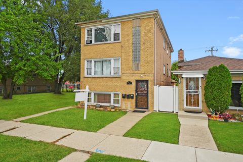 Tiny photo for 7524 W 63rd Place, Summit, IL 60501 (MLS # 12498155)