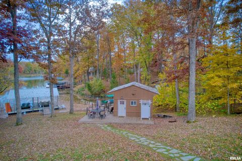 Tiny photo for 1415 S LAKESHORE Drive S, Goreville, IL 62939 (MLS # EB460567)