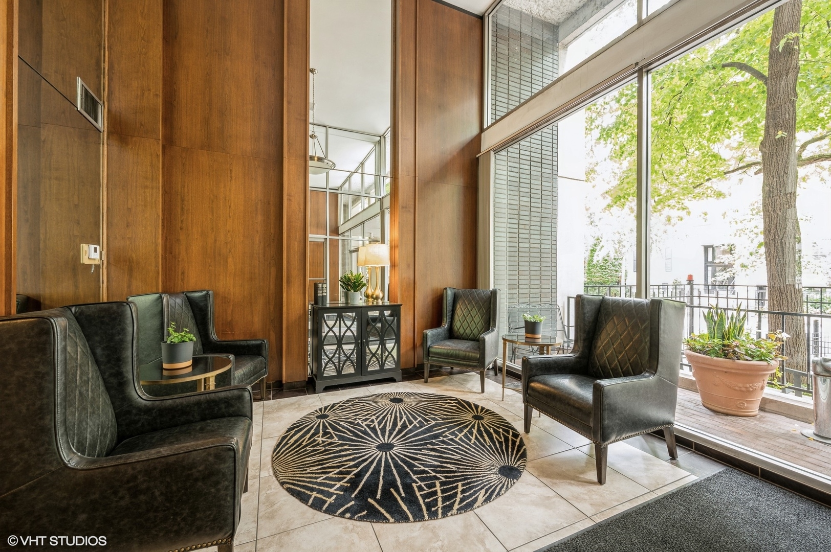 30 E Division Street 8A