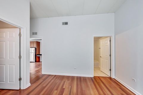 Tiny photo for 1919 S Michigan Avenue #302, Chicago, IL 60616 (MLS # 12672169)