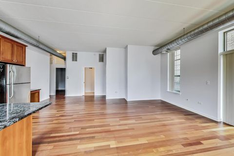 Tiny photo for 1919 S Michigan Avenue #302, Chicago, IL 60616 (MLS # 12672169)