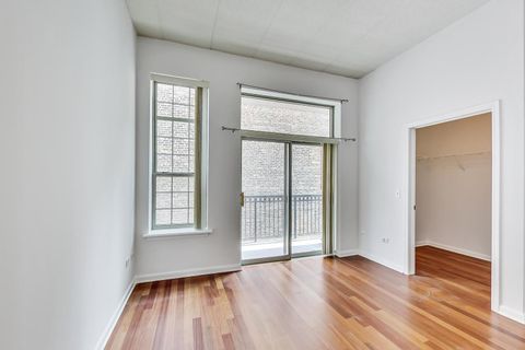 Tiny photo for 1919 S Michigan Avenue #302, Chicago, IL 60616 (MLS # 12672169)