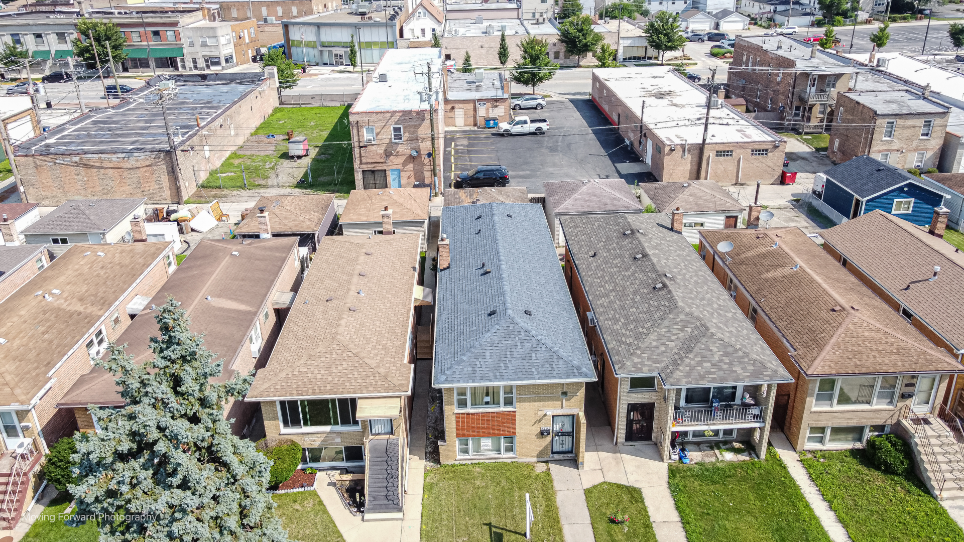 7652 W 63rd Place
