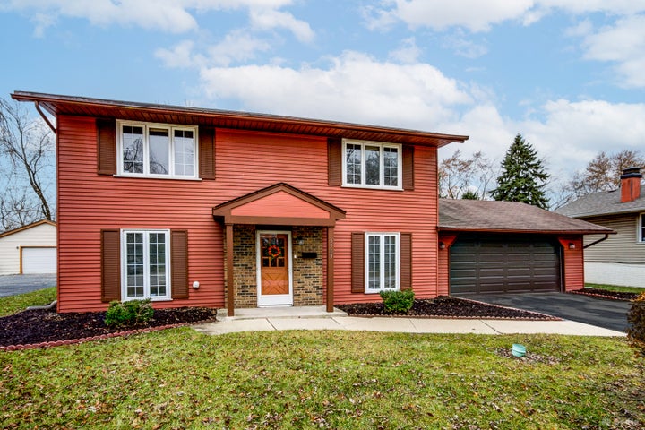 Photo 1 of 15 — 5503 Georgetown Drive, Matteson, IL 60443