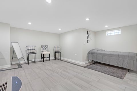 Tiny photo for 7246 N Meade Avenue, Chicago, IL 60646 (MLS # 12516178)