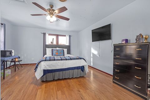 Tiny photo for 7246 N Meade Avenue, Chicago, IL 60646 (MLS # 12516178)