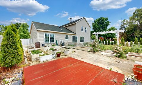 Tiny photo for 2090 S Valley Road, Lombard, IL 60148 (MLS # 12652634)