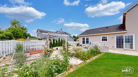 Tiny photo for 2090 S Valley Road, Lombard, IL 60148 (MLS # 12652634)