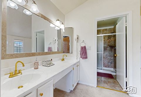 Tiny photo for 2090 S Valley Road, Lombard, IL 60148 (MLS # 12652634)