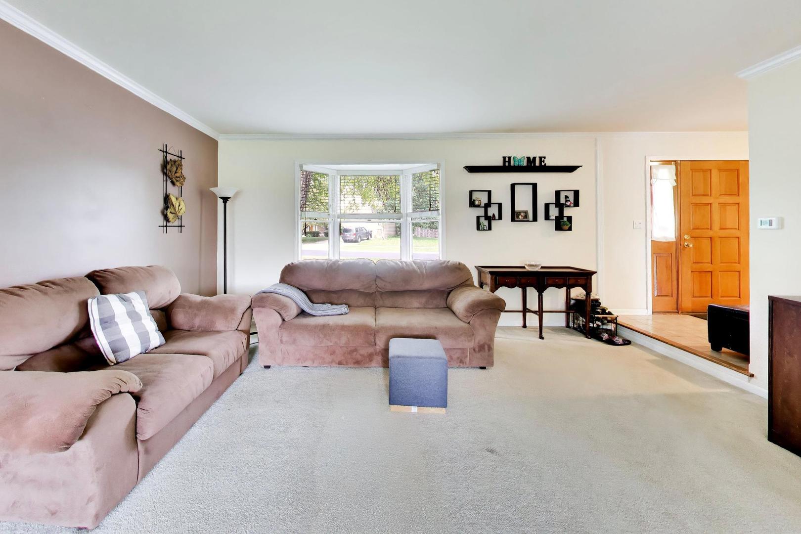 320 Yorkshire Drive