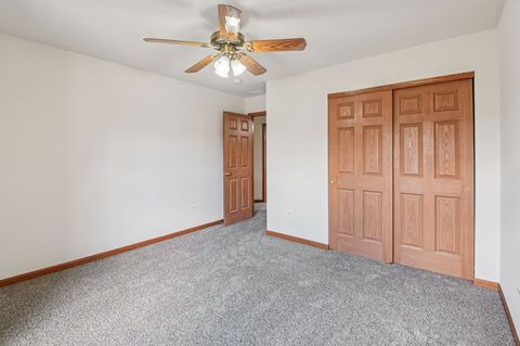 Tiny photo for 354 Vaughn Circle, Aurora, IL 60502 (MLS # 12522439)