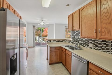 Tiny photo for 354 Vaughn Circle, Aurora, IL 60502 (MLS # 12522439)