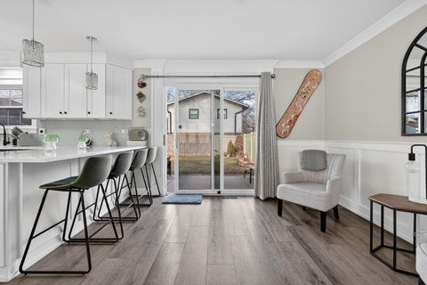 Tiny photo for 15126 Chaucer Drive, Oak Forest, IL 60452 (MLS # 12579311)