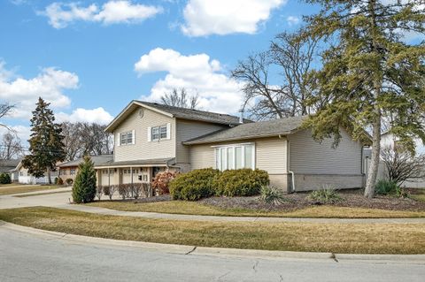 Tiny photo for 15126 Chaucer Drive, Oak Forest, IL 60452 (MLS # 12579311)