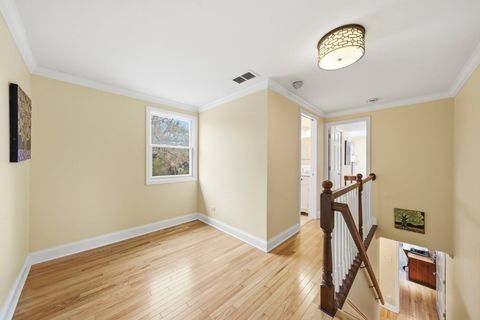 Tiny photo for 5523 S Garfield Street, Hinsdale, IL 60521 (MLS # 12526152)