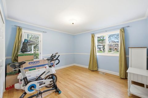 Tiny photo for 5523 S Garfield Street, Hinsdale, IL 60521 (MLS # 12526152)