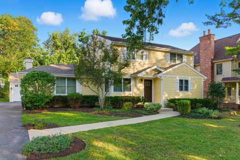 Photo of 5523 S Garfield Street, Hinsdale, IL 60521 (MLS # 12526152)