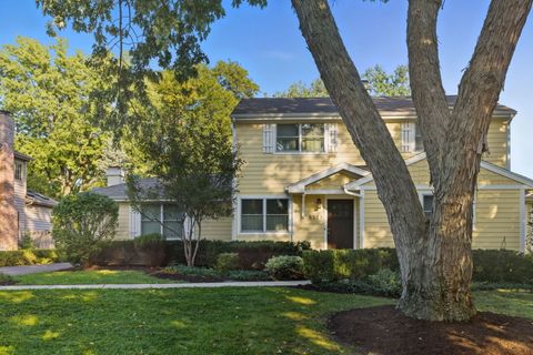 Tiny photo for 5523 S Garfield Street, Hinsdale, IL 60521 (MLS # 12526152)