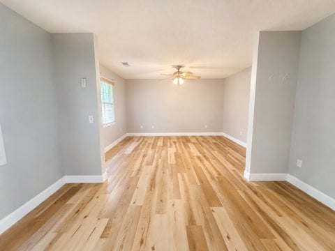 Tiny photo for 2805 Juniper Drive, Metropolis, IL 62960 (MLS # 12747994)