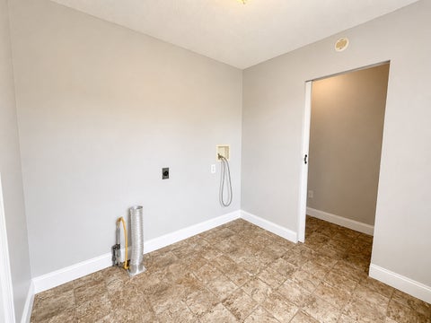 Tiny photo for 2805 Juniper Drive, Metropolis, IL 62960 (MLS # 12747994)
