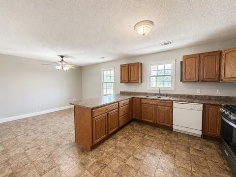 Tiny photo for 2805 Juniper Drive, Metropolis, IL 62960 (MLS # 12747994)